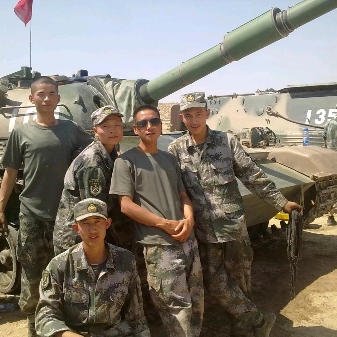 暴扣路亚基地小刘