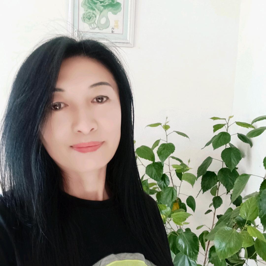 波姐（橱窗好物）晚上18:30开播