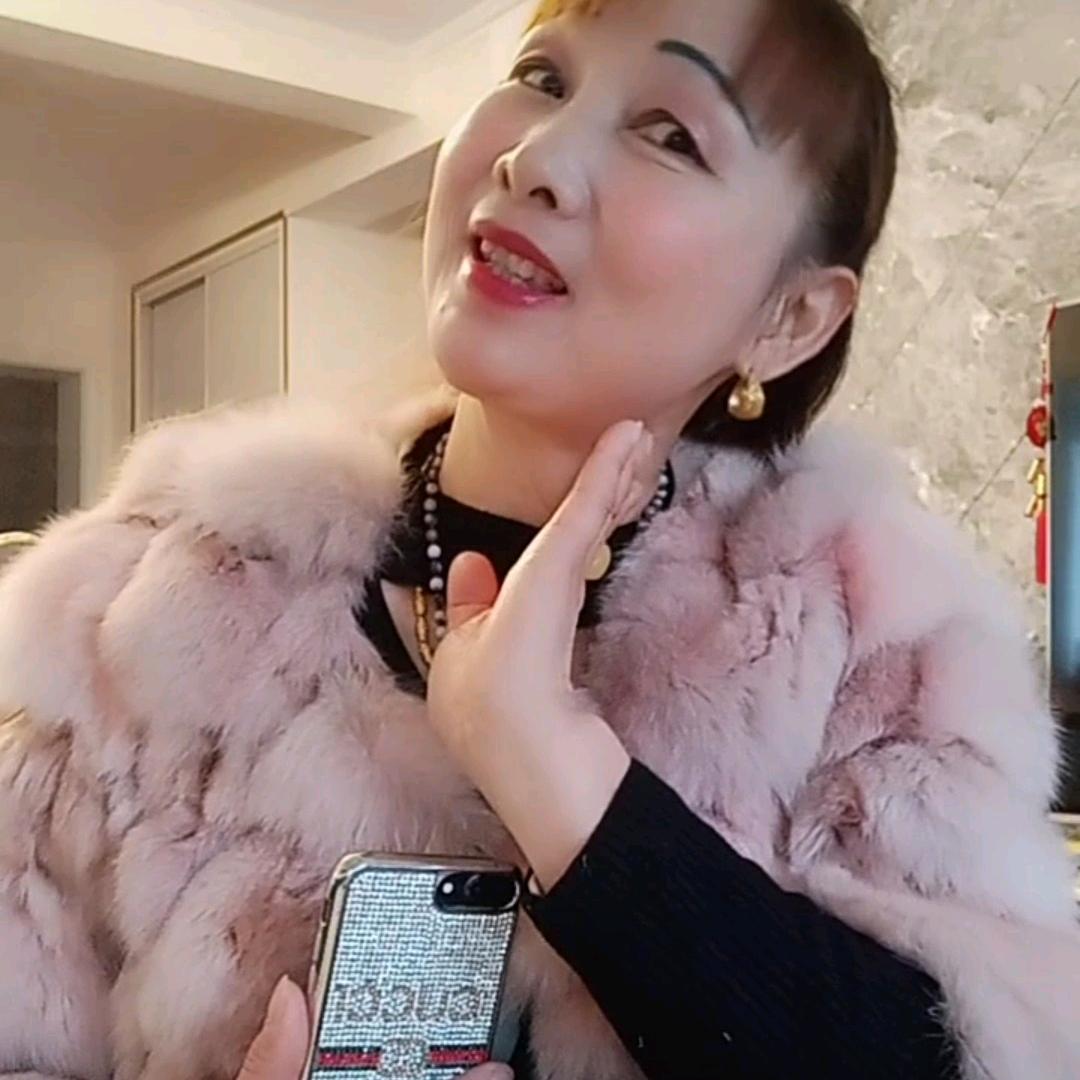 汐小霏
