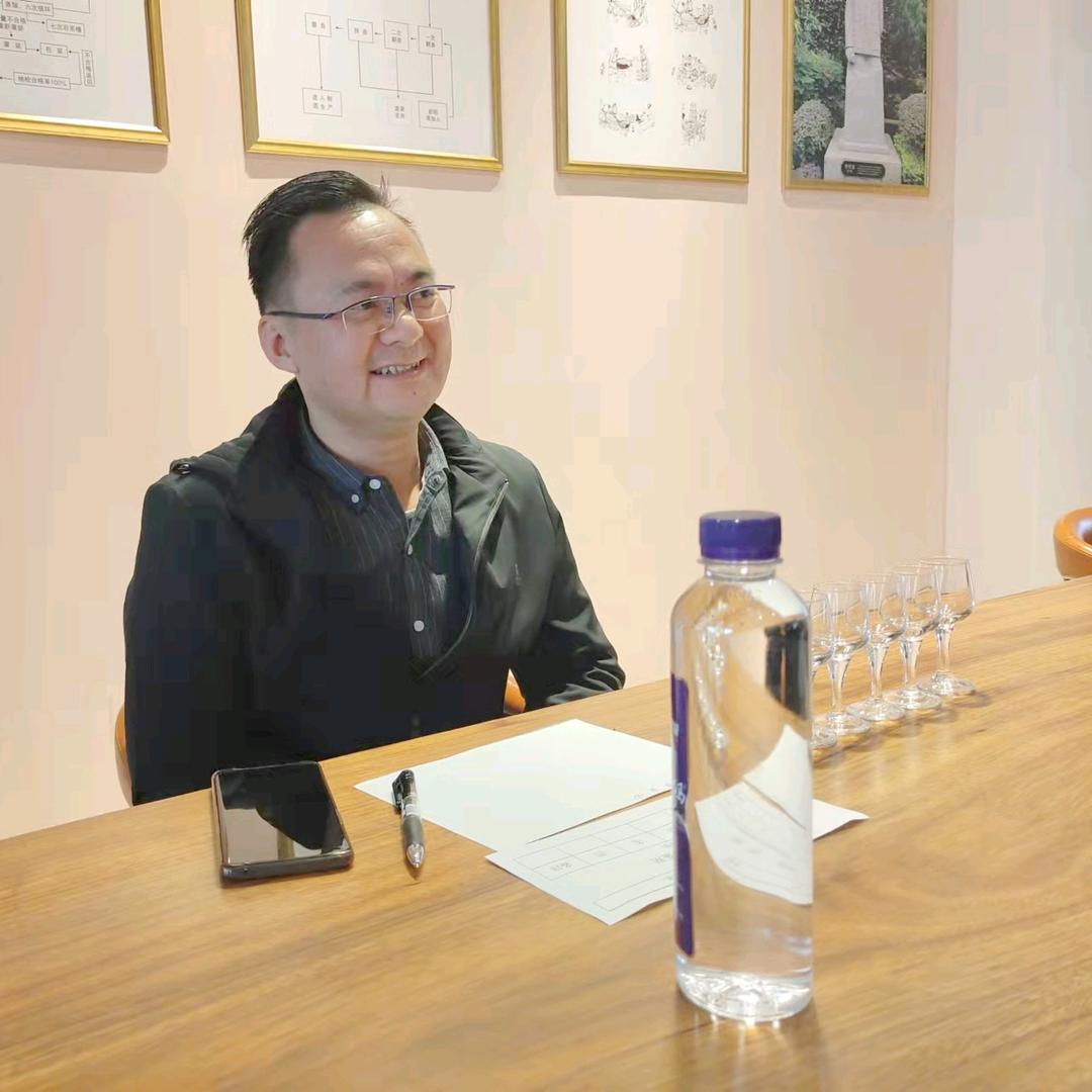 张传林 寰九品酒师