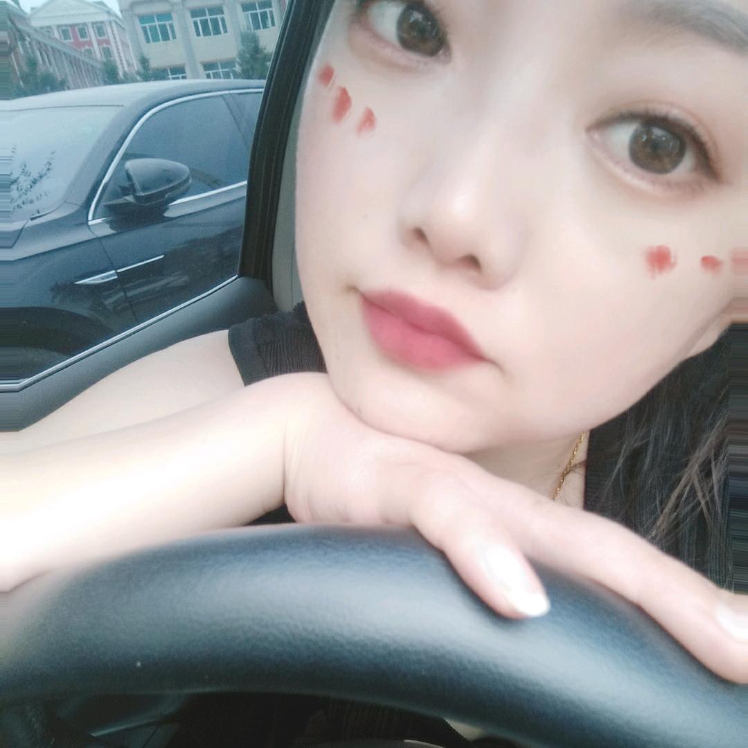 張~小~《皮》(๑• . •๑)