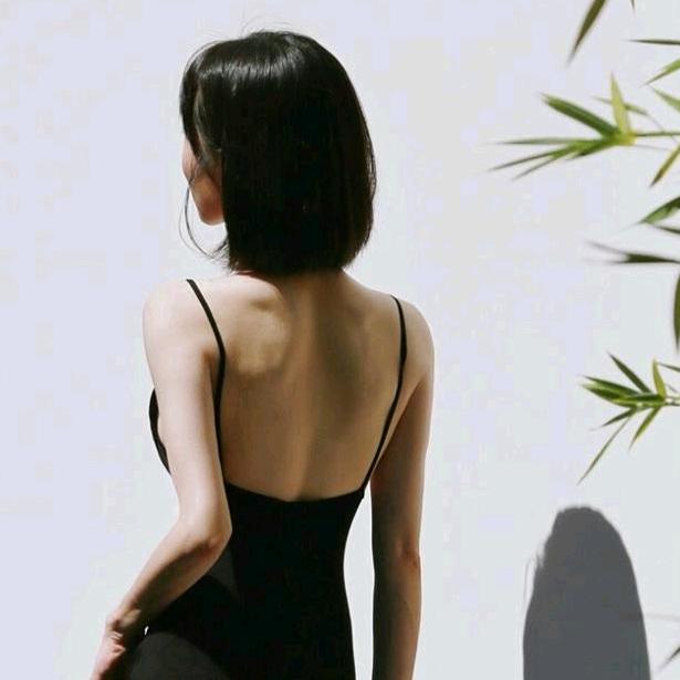 爱笑的一个旭