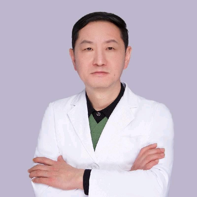 宠物医生王明华