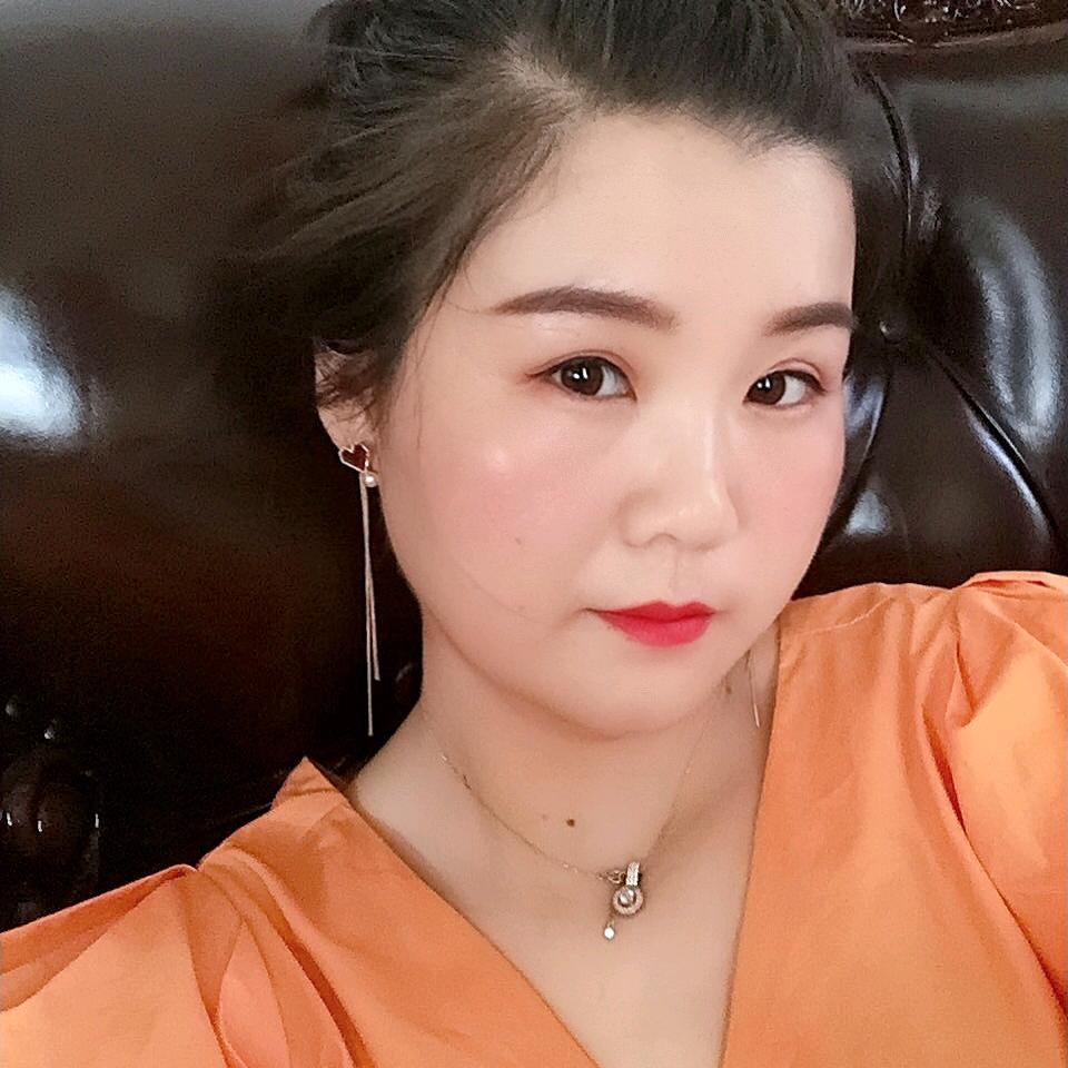 怡佳