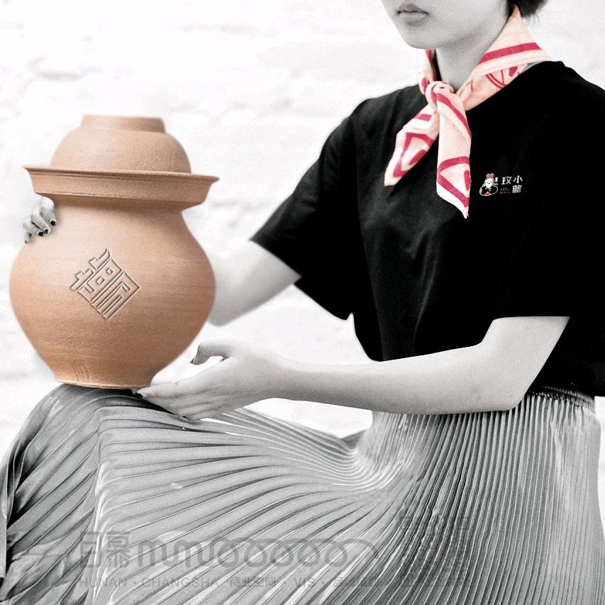 玫小萝