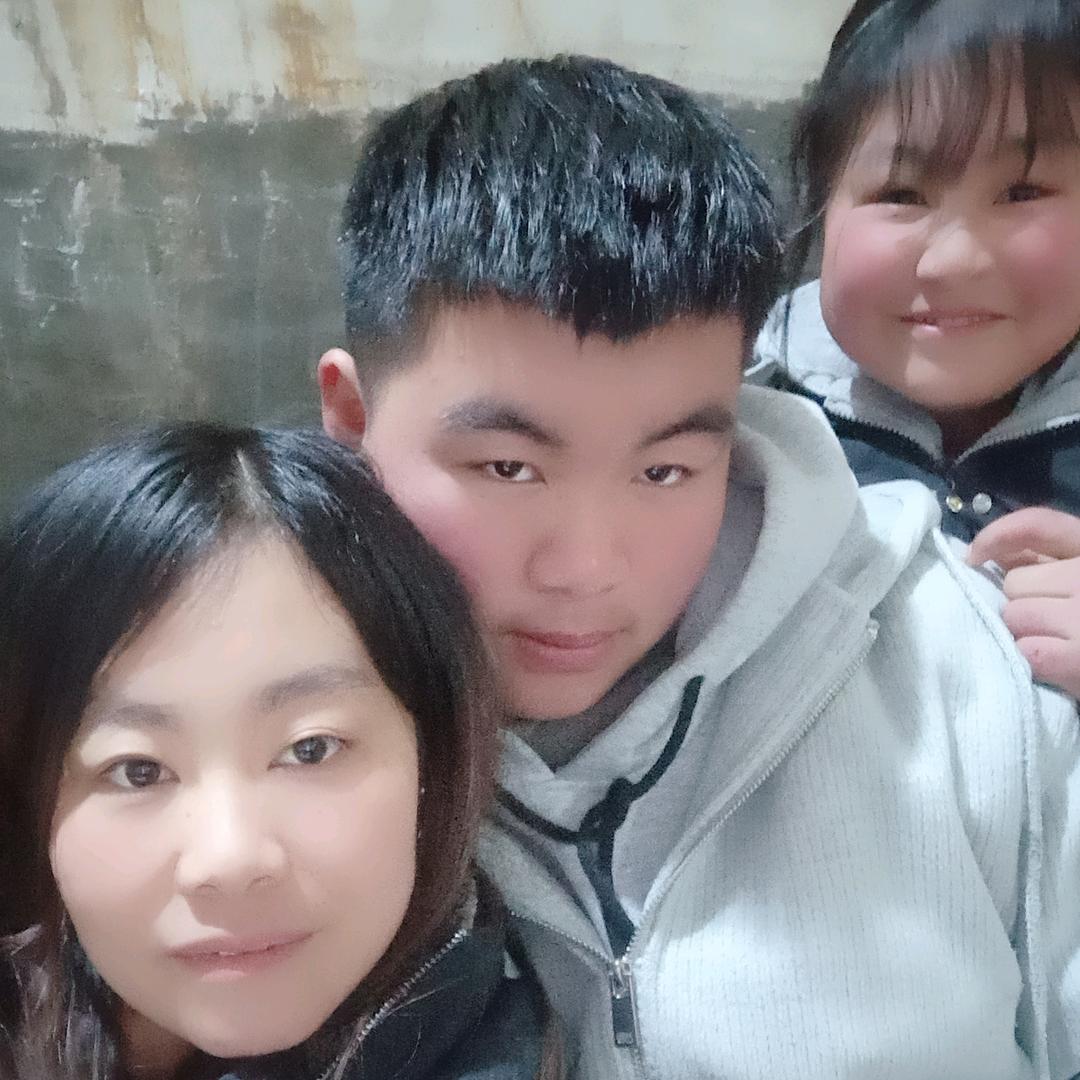 🌹云🌹春🌷🌹