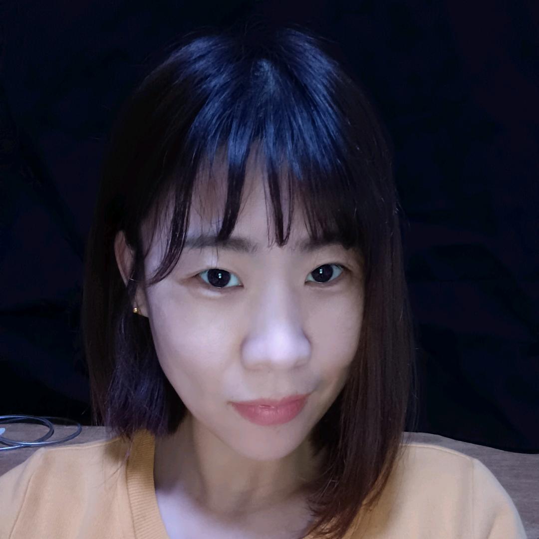 爱笑的文娟(抗癌中）