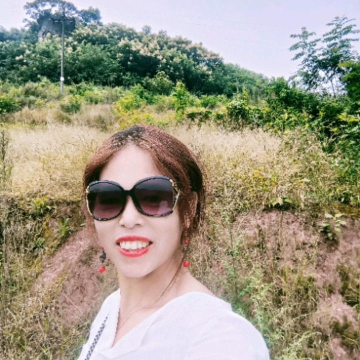 丽丽