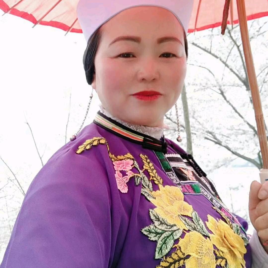 何应美