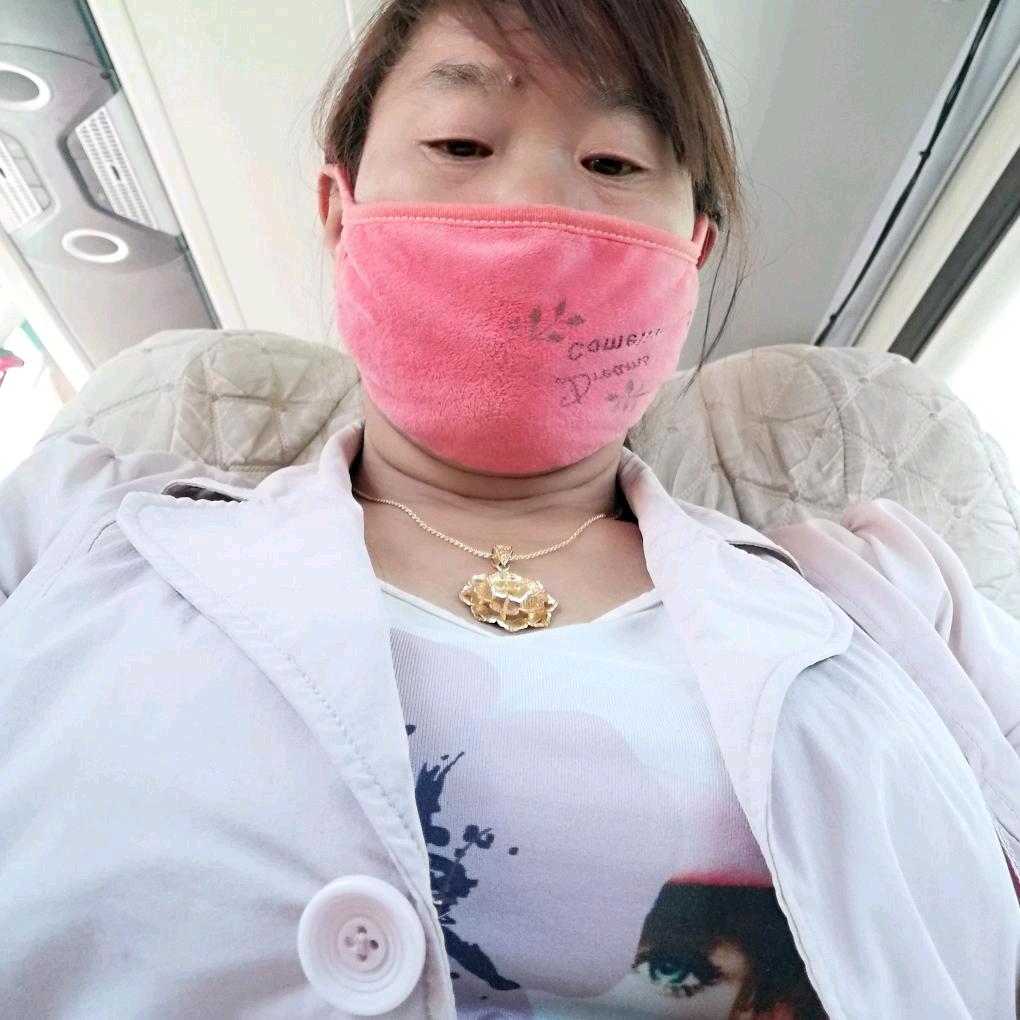 单亲妈妈，爱🎤歌