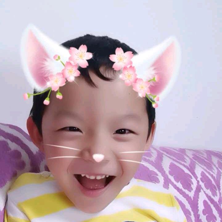 溥歌