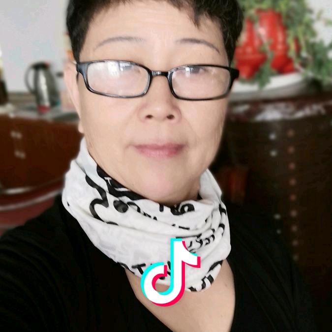 明亮的光！朱亚珠