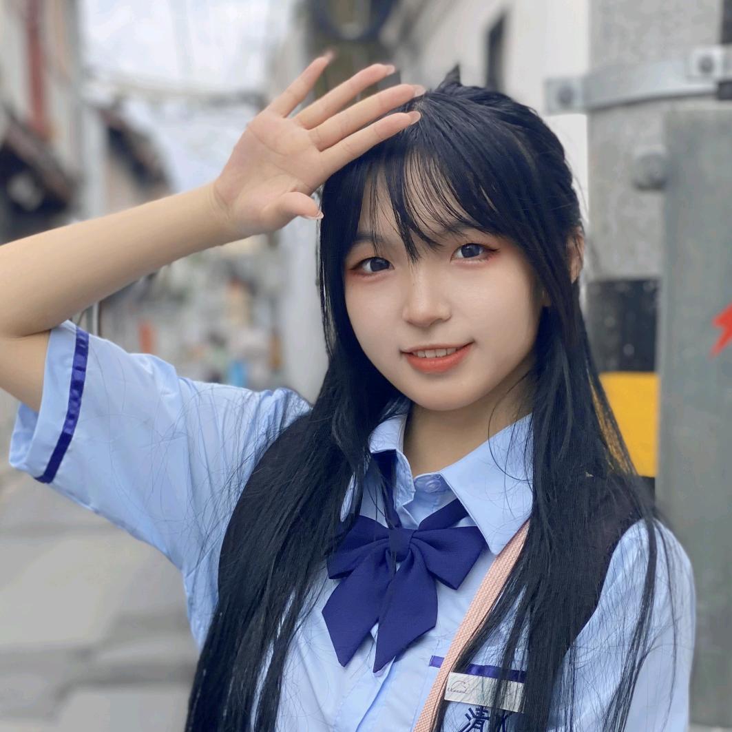 凛花花花ฅ
