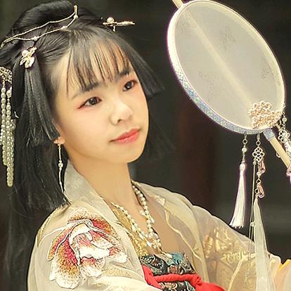 ℳঞ兜里໊🌿半颗糖🍬