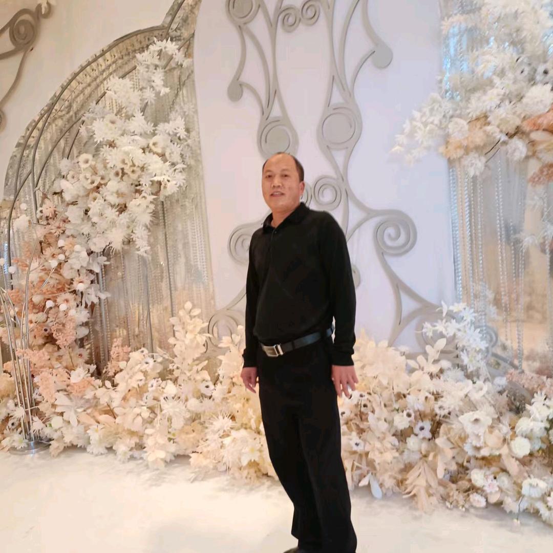 新化县琅塘镇佳磊窗帘城