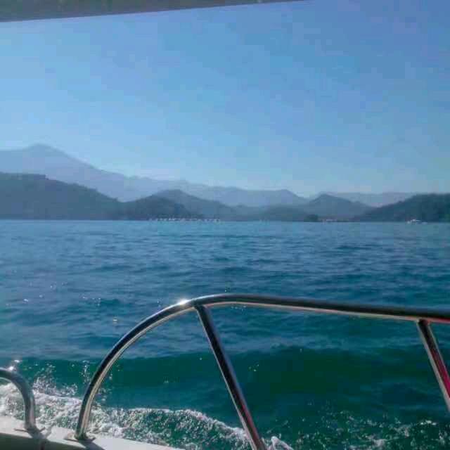 水岸