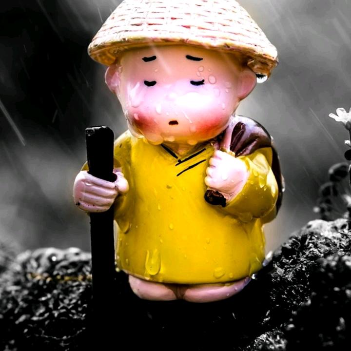 开心都是装出来的