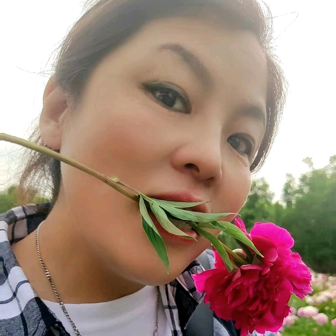 才女财女 (独行记）