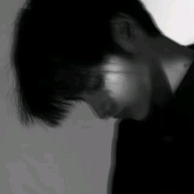 小曾👱‍♂️头像