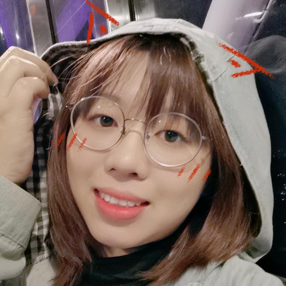 Lo 莹 💋