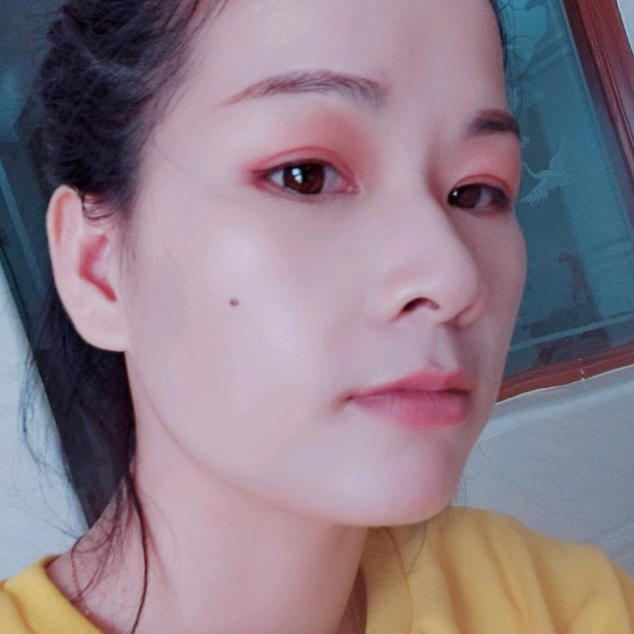 滢滢童童的妈