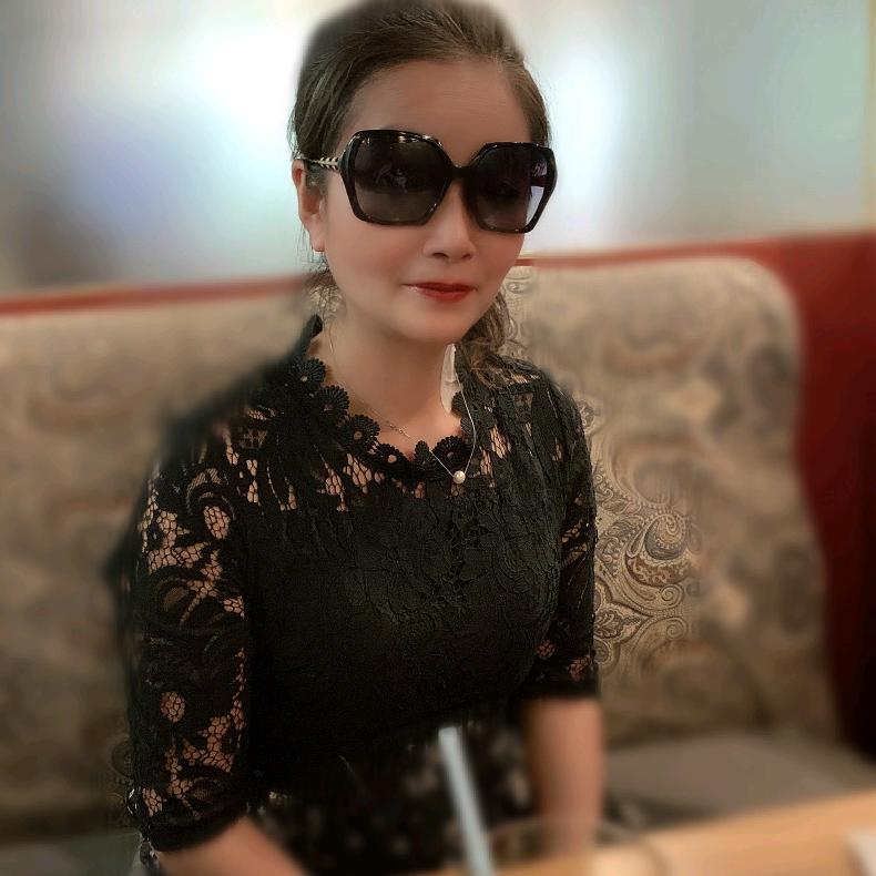 华奕美装店