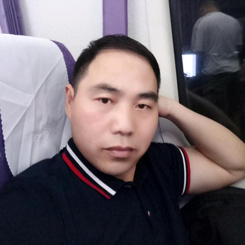 刘尧时尚制衣店