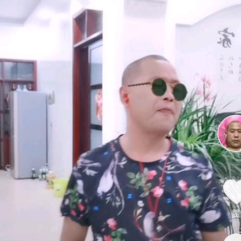 滑县西湖晚上唱歌小杨