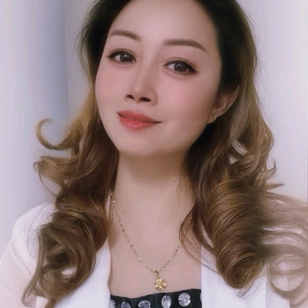 王丽(探店)
