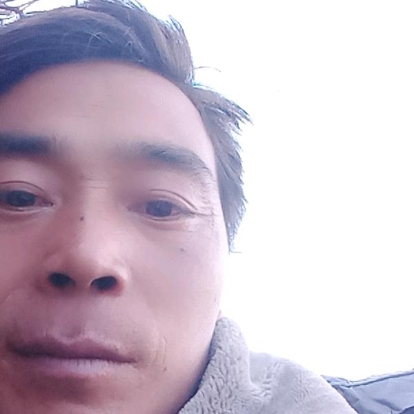 大凉山彝族人