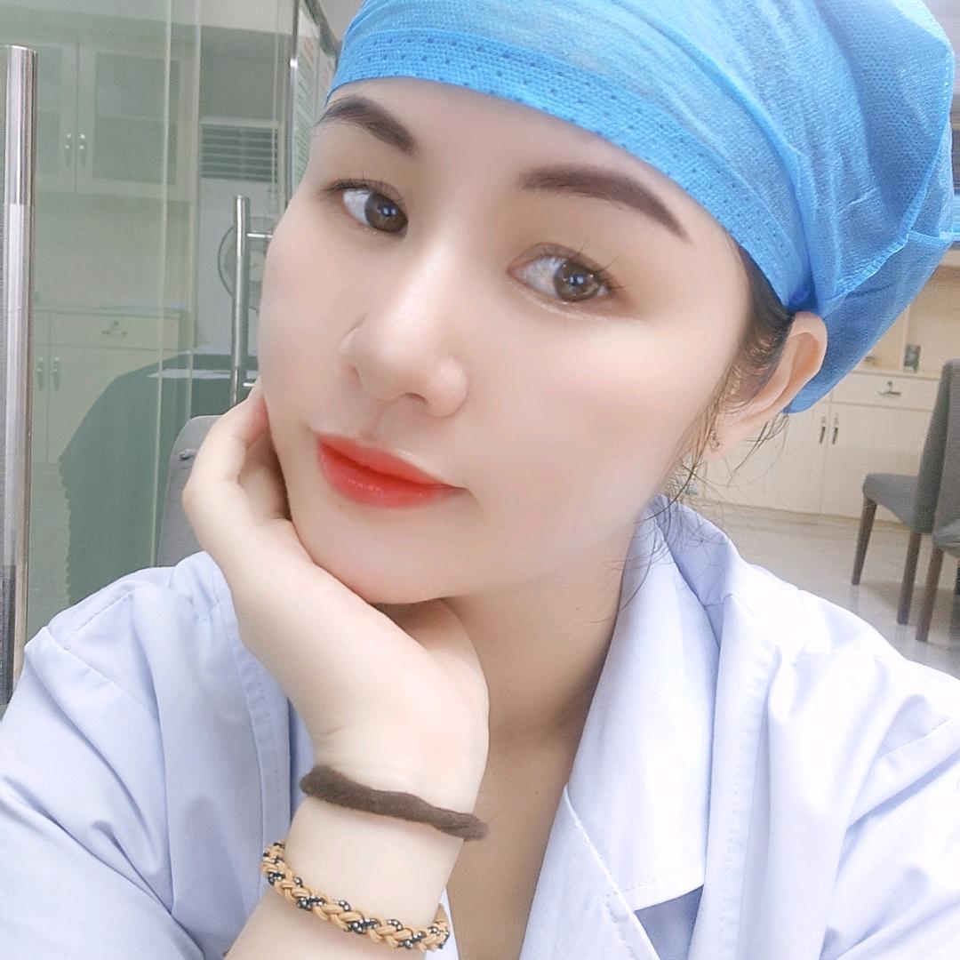 “白衣”姑娘😘😘