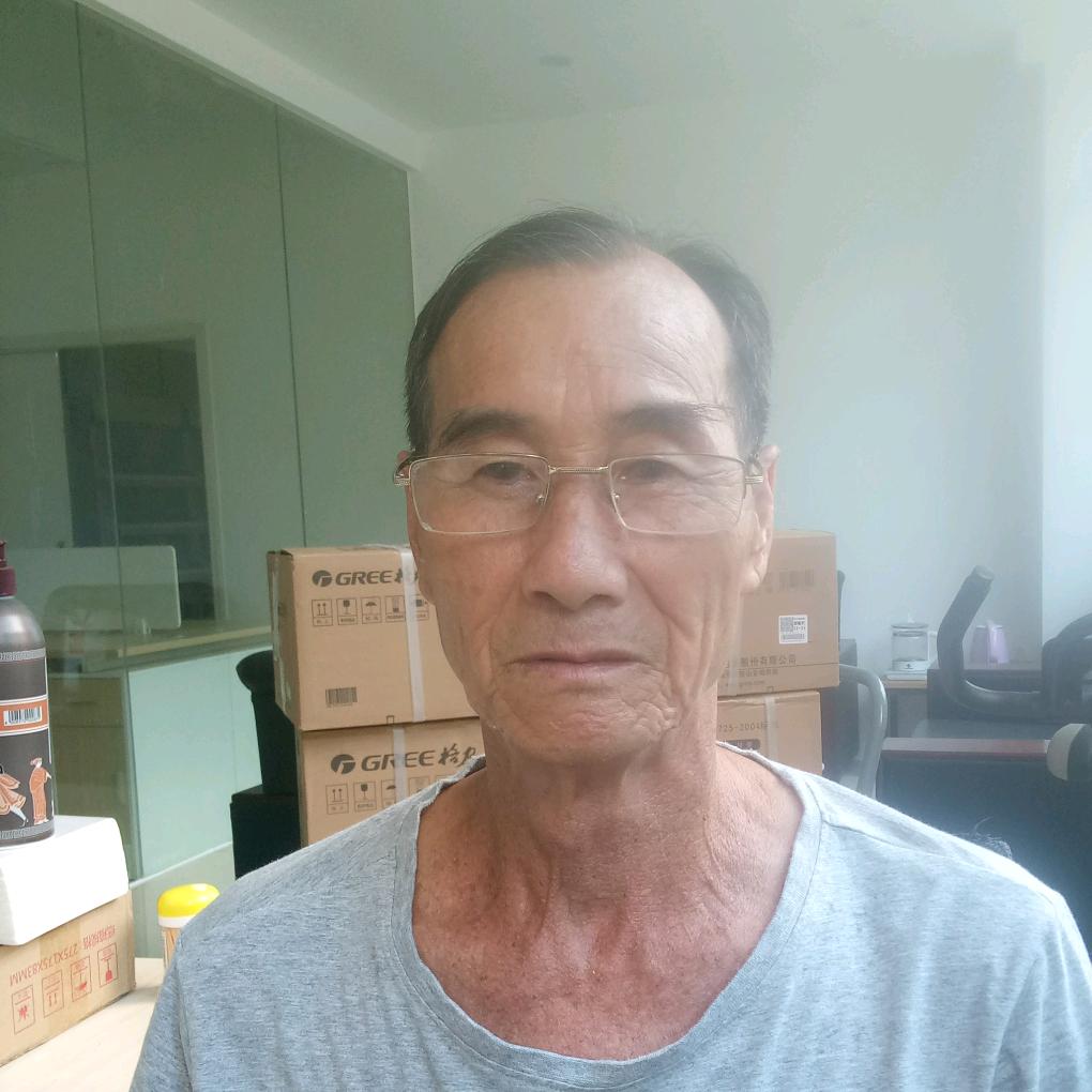 何宝平。。。一