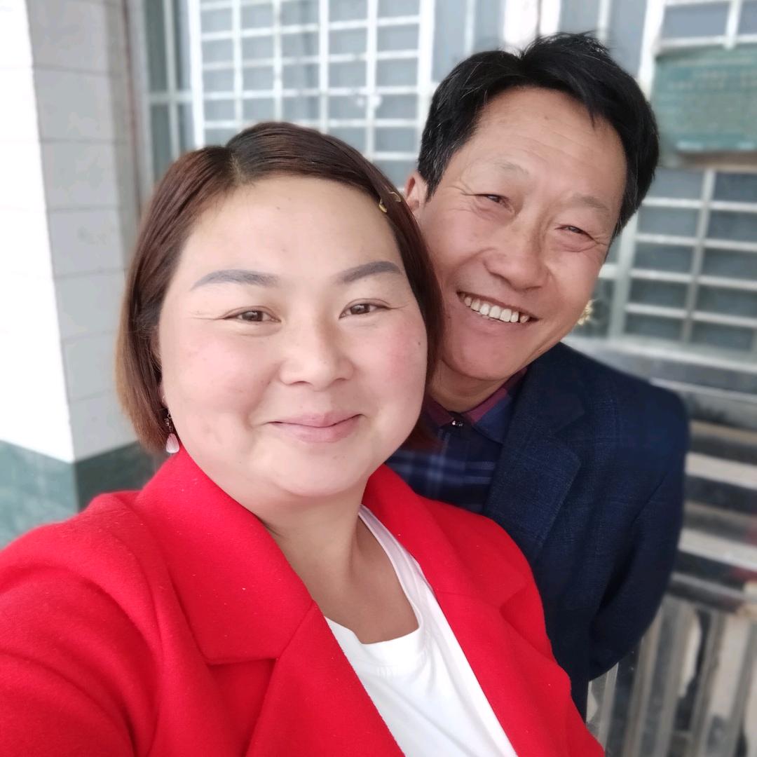 土家酿酒妹
