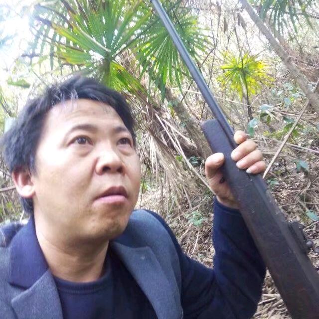 君子坦坦荡荡小人颤颤巍巍