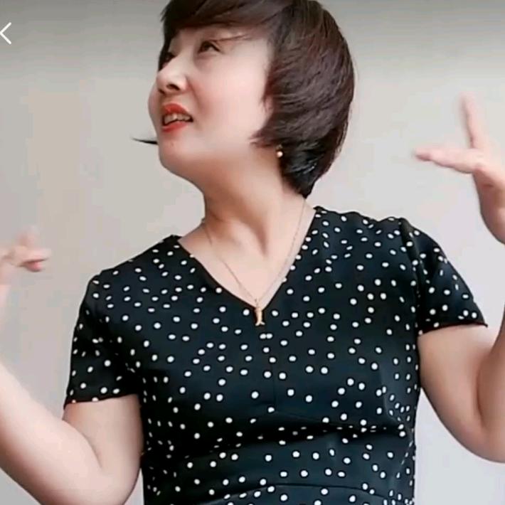 亚欣家政月嫂育婴服务