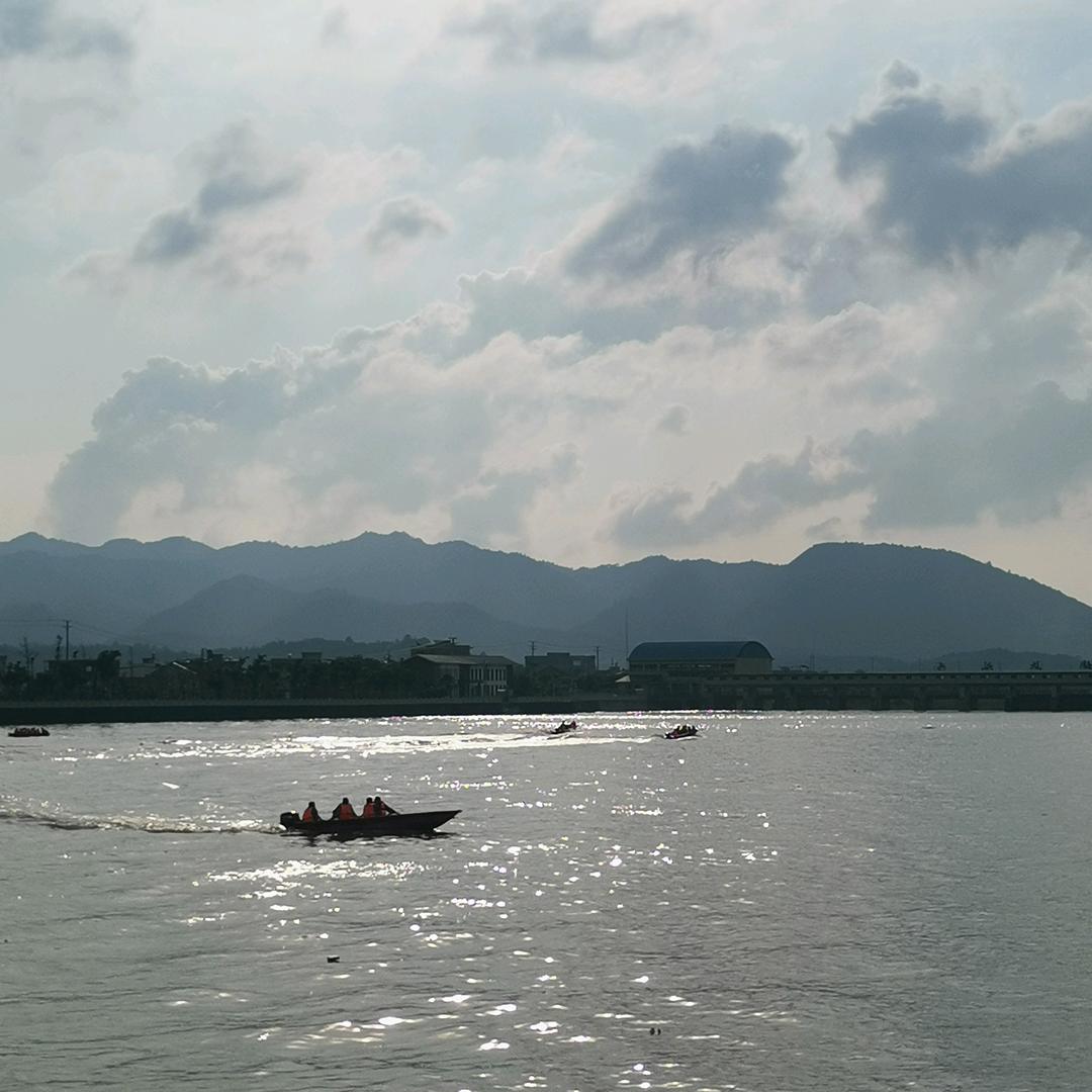 深山水🇨🇳²⁷⁷✨