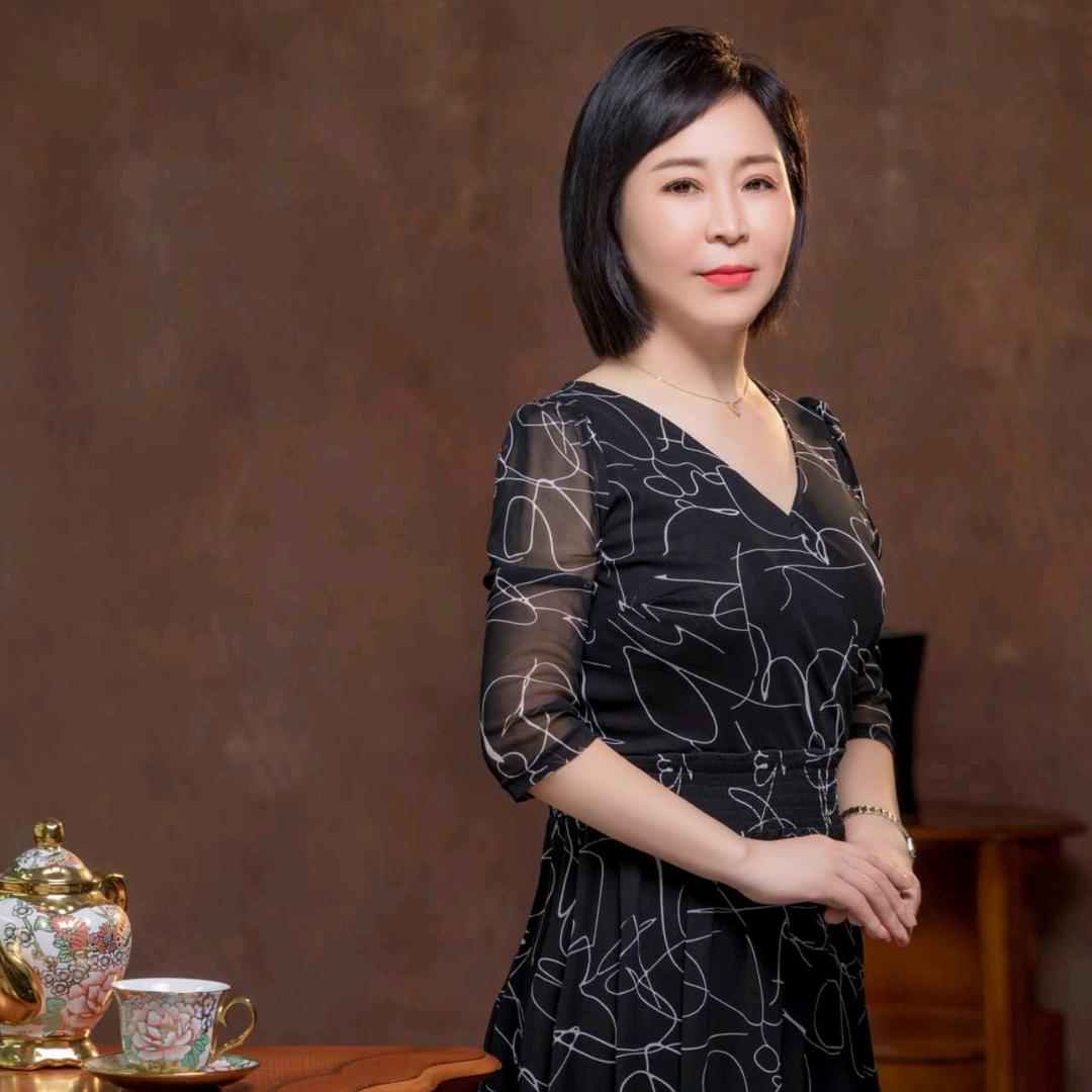 鑫鑫布艺彩霞姐 官方号