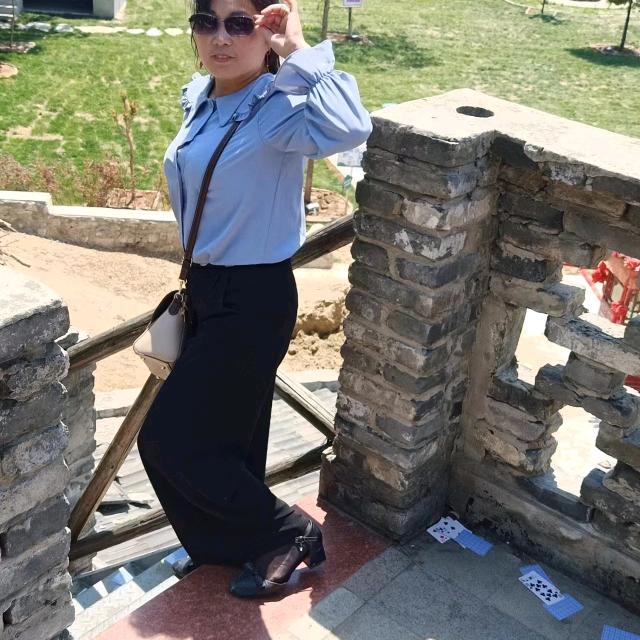 春秋，服装量身定制