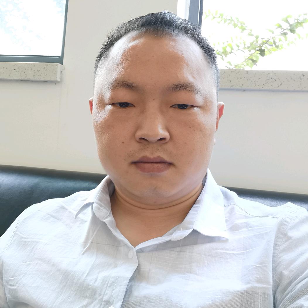 王军四川人在常州做缝制行业自动化