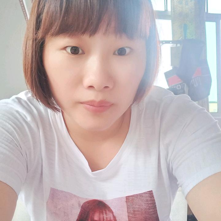 本姑娘姓黄