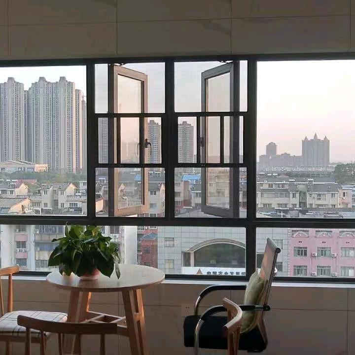 湘潭换纱窗的菇娘周小敏