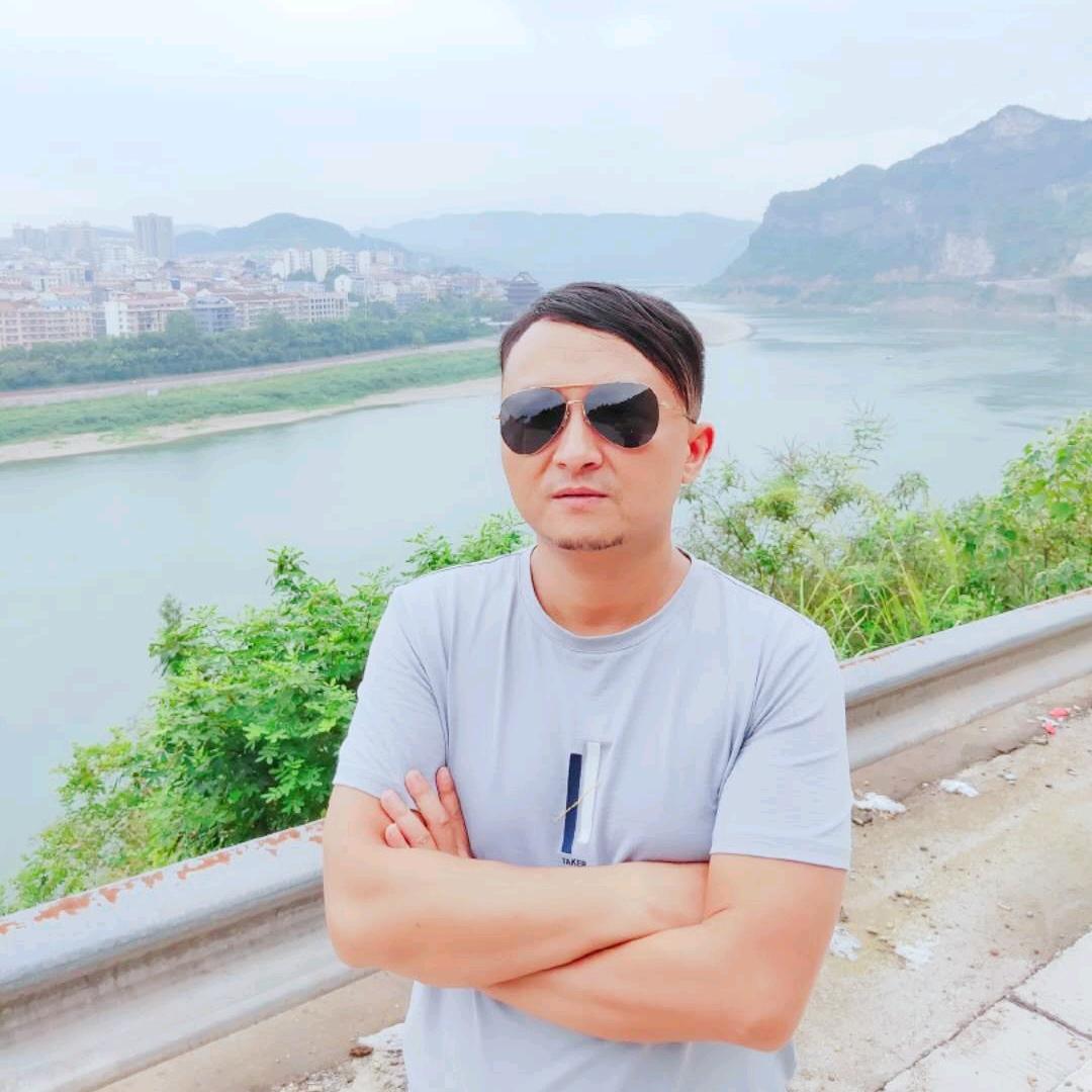 湘西小哥哥