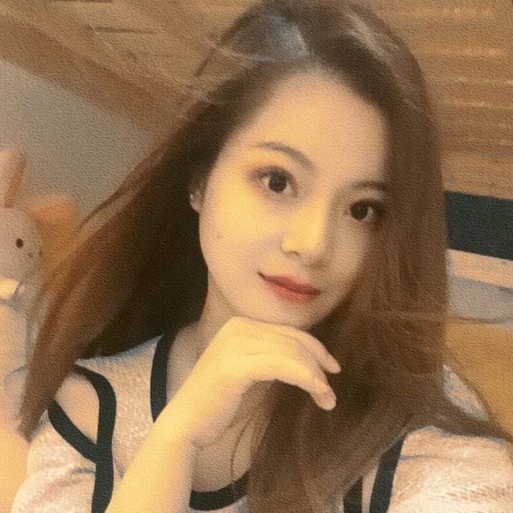 微笑扯痛嘴角