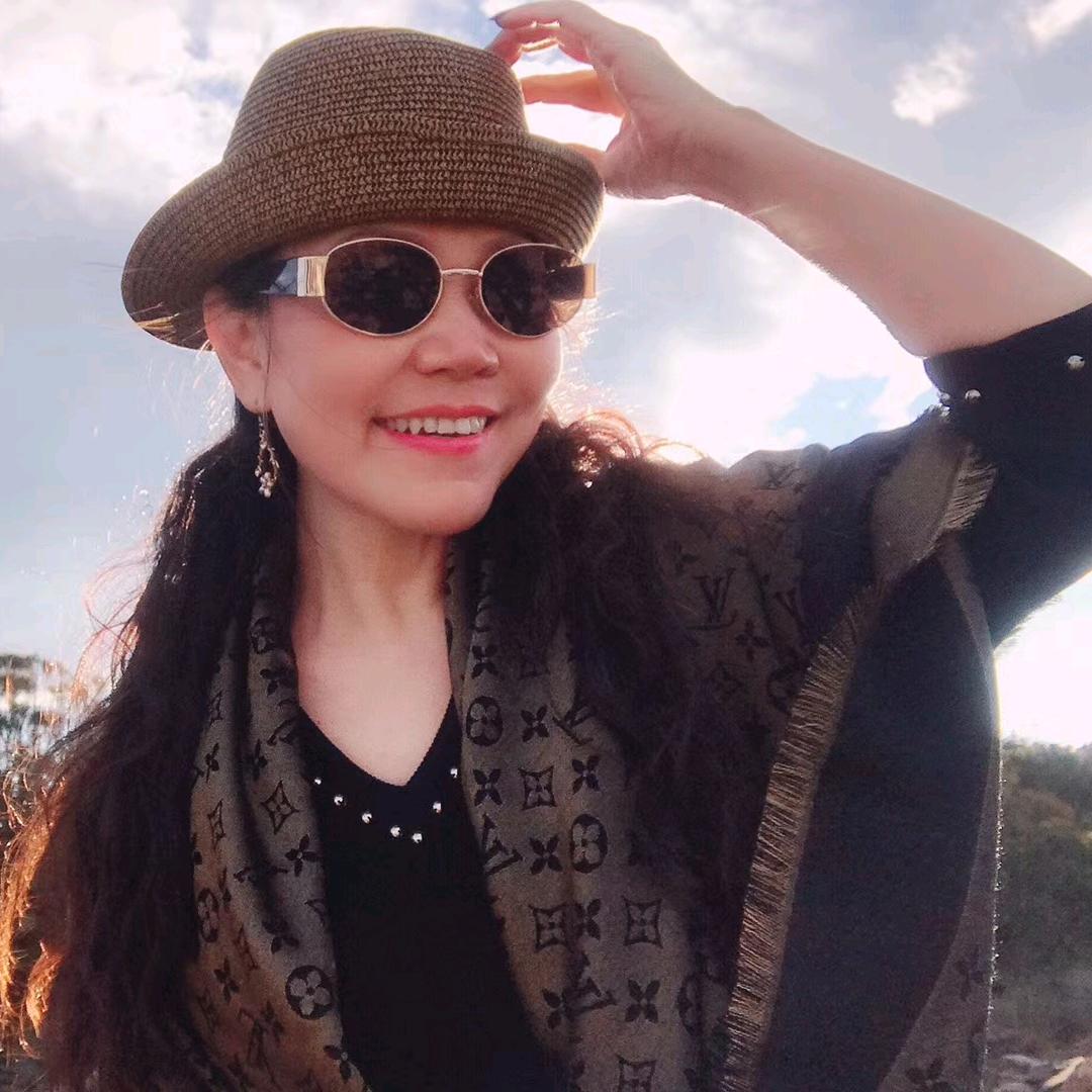 MEI  FANG（手机自拍）