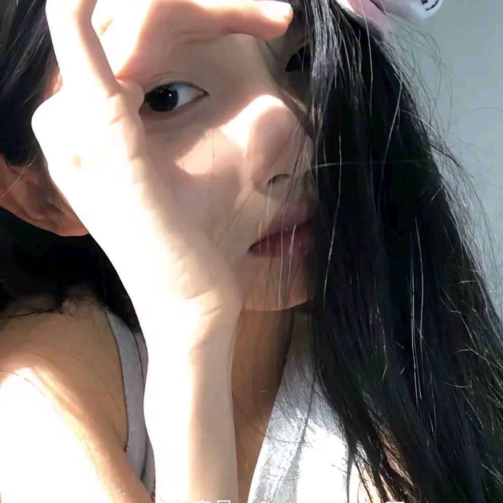 又哭红了眼ᵃ。