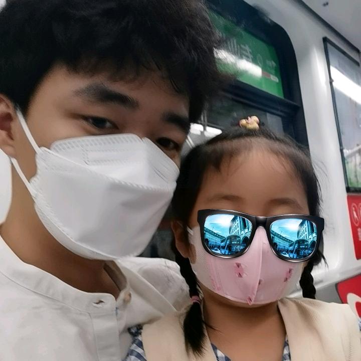 郭小诗