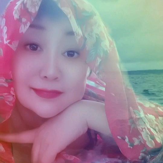 《魅丽中介》情感连麦