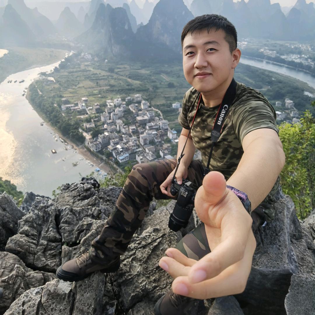 超爱玩的罗伯特