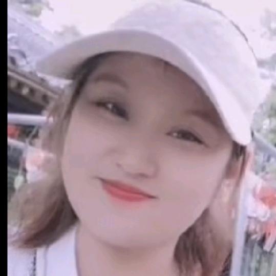 打工挣钱的华姐