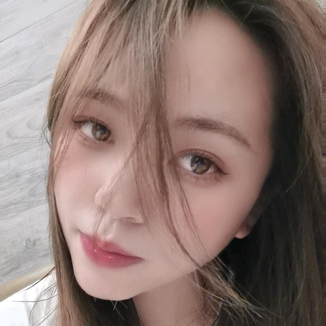 植･♡小ᵎ(•̀㉨•́)و ̑̑ 姐